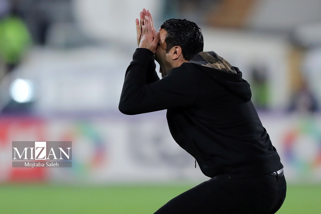 رفتار توتالیتاریسمی نکونام، استقلال را به بحران کشاند/ هواداران او را نمی خواهند؛ باز هم لباس مشکی بپوش!