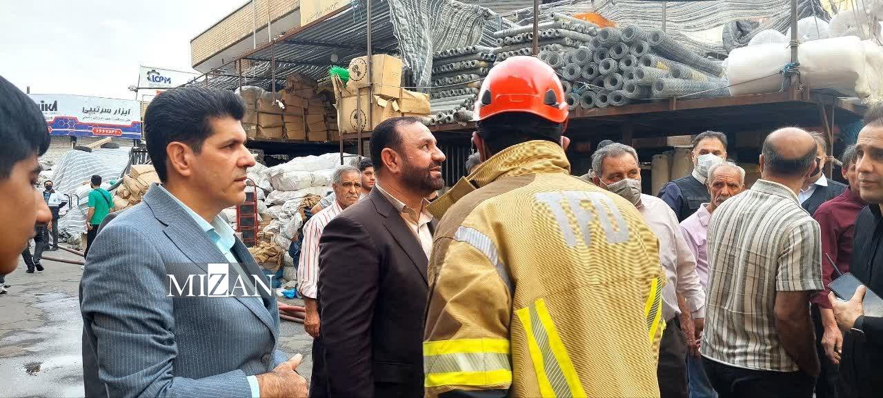 دستور ویژه دادستان تهران برای حضور یکی از معاونین خود در محل حادثه آتشسوزی محله شادآباد/ ۲ نفر در این حادثه فوت شدند دستور ویژه دادستان تهران برای حضور یکی از معاونین خود در محل حادثه آتشسوزی محله شادآباد/ ۲ نفر در این حادثه فوت شدند