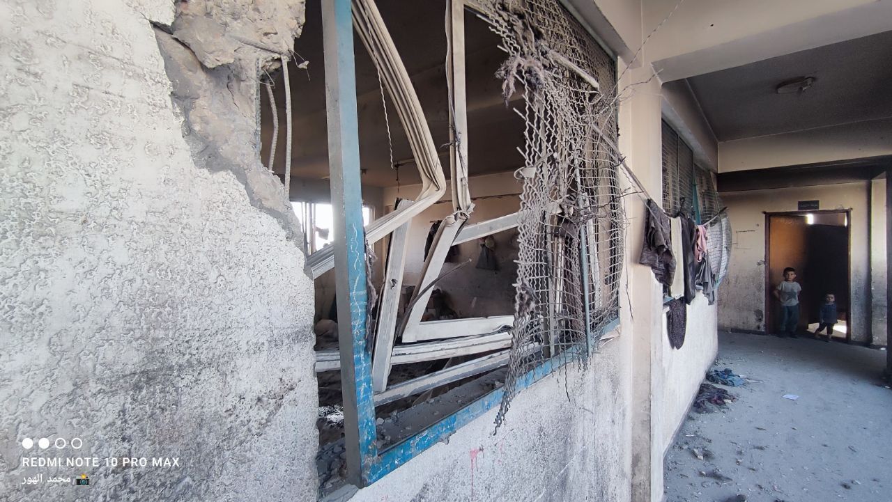 بمباران چادرهای اسکان آوارگان در بیمارستان الاقصی؛ دهها نفر شهید و مجروح شدند بمباران چادرهای اسکان آوارگان در بیمارستان الاقصی؛ دهها نفر شهید و مجروح شدند