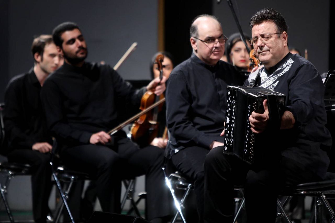 ارکستر ملی در تالار وحدت پایکوبی کرد