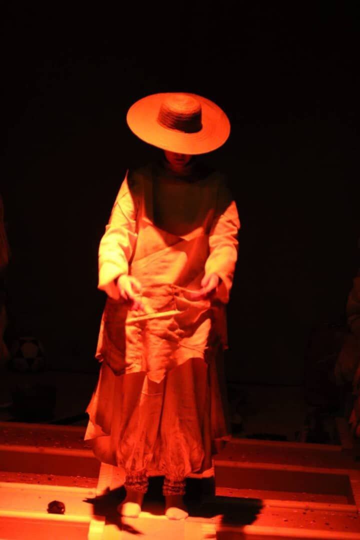 «قلادهای برای یک سگ مرده» در پردیس شهرزاد اجرا میشود «قلادهای برای یک سگ مرده» در پردیس شهرزاد اجرا میشود