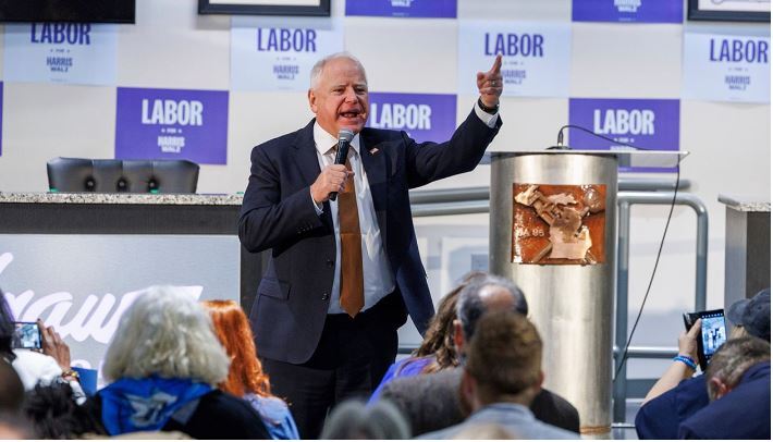 کارزار‌های انتخاباتی هریس و ترامپ در ایالت‌های کلیدی؛ نظرسنجی‌ها رقابت نزدیک را نشان می‌دهند