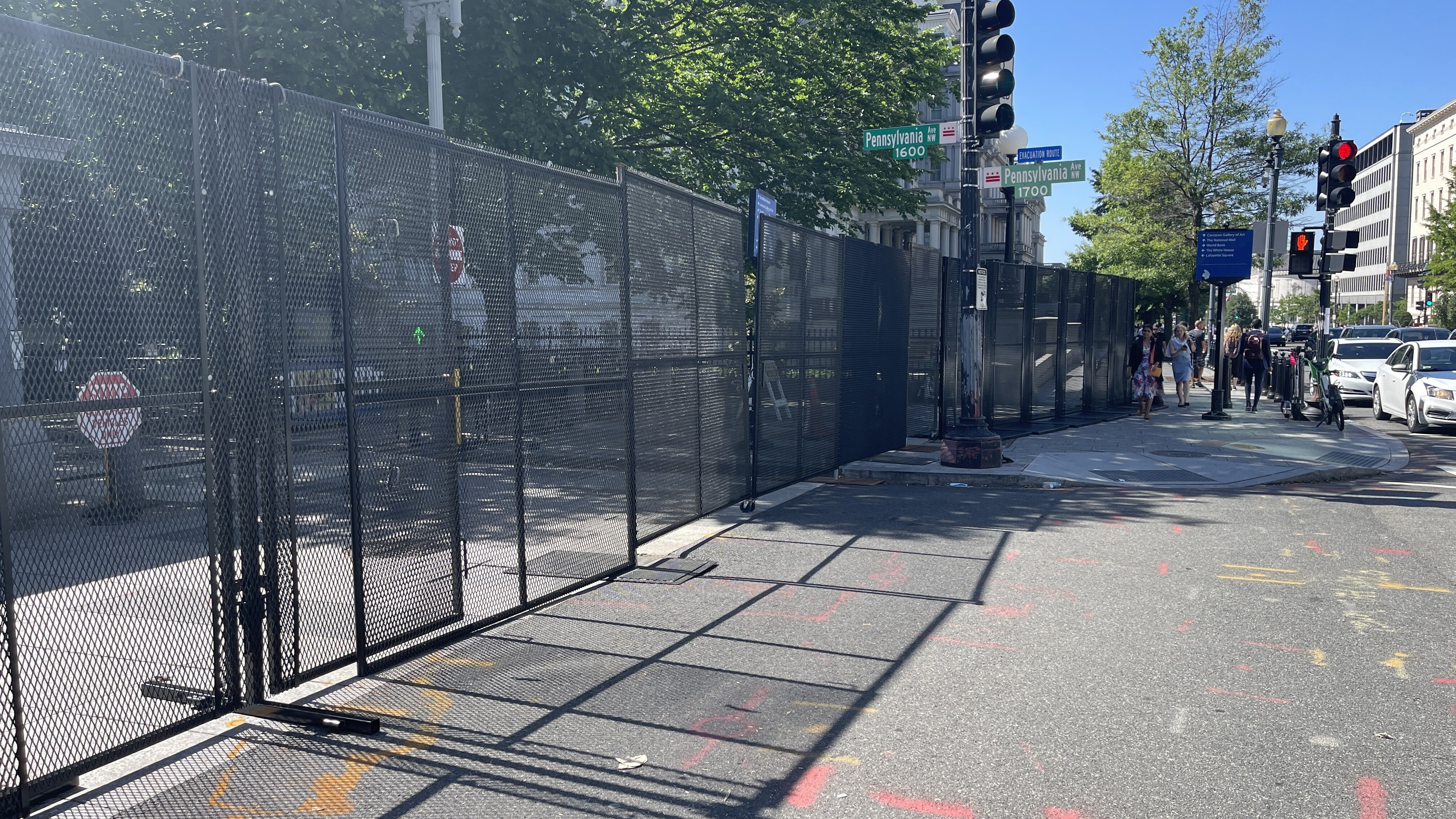 تدابیر امنیتی گسترده در آستانه انتخابات؛ اطراف کاخ سفید حصارکشی شد