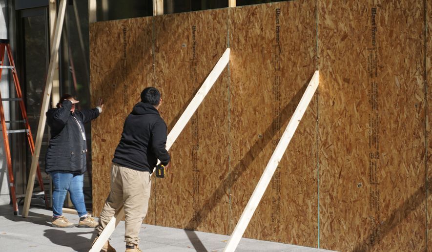 تدابیر امنیتی گسترده در آستانه انتخابات؛ اطراف کاخ سفید حصارکشی شد