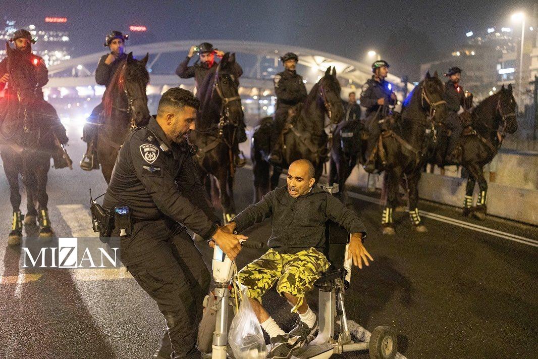 رویارویی مقاومت فلسطین با نیروهای اشغالگر در جنین؛ تظاهرات گسترده در اراضی اشغالی رویارویی مقاومت فلسطین با نیروهای اشغالگر در جنین؛ تظاهرات گسترده در اراضی اشغالی