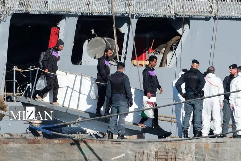 اقدام جدید دولت جورجیا ملونی؛ ایتالیا ۸ مهاجر را به آلبانی منتقل کرد