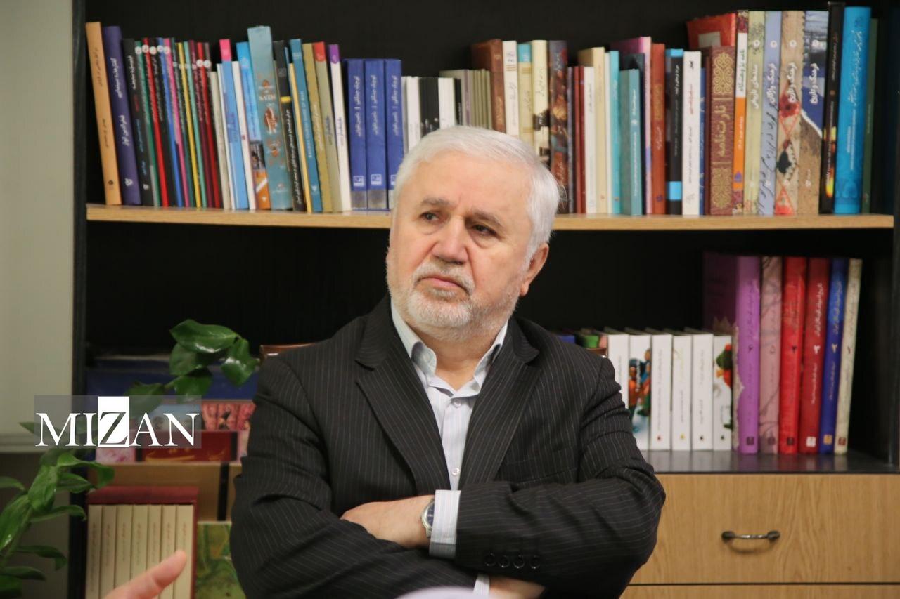 بازدید قائممقام وزیر از دبیرخانه سومین جشنواره بینالمللی چندرسانهای میراثفرهنگی بازدید قائممقام وزیر از دبیرخانه سومین جشنواره بینالمللی چندرسانهای میراثفرهنگی