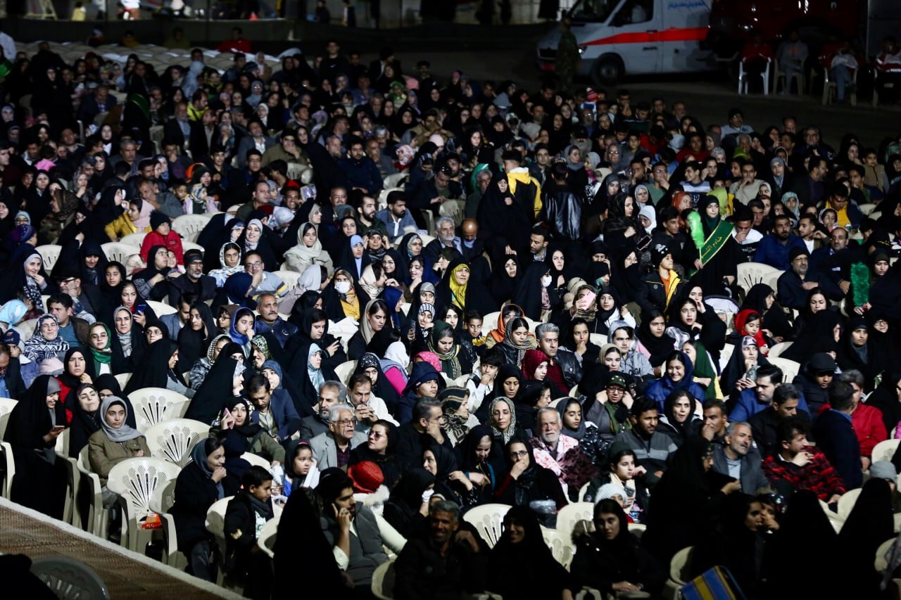 «سفیران عشق» تقویت‌کننده رویکرد هنری کنگره‌های شهدا است