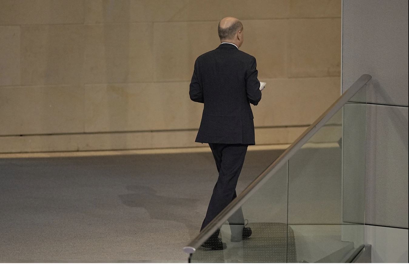 بحران سیاسی در آلمان؛ حزب مخالف دولت خواستار تعلیق تصمیمگیریهای سیاسی شد بحران سیاسی در آلمان؛ حزب مخالف دولت خواستار تعلیق تصمیمگیریهای سیاسی شد