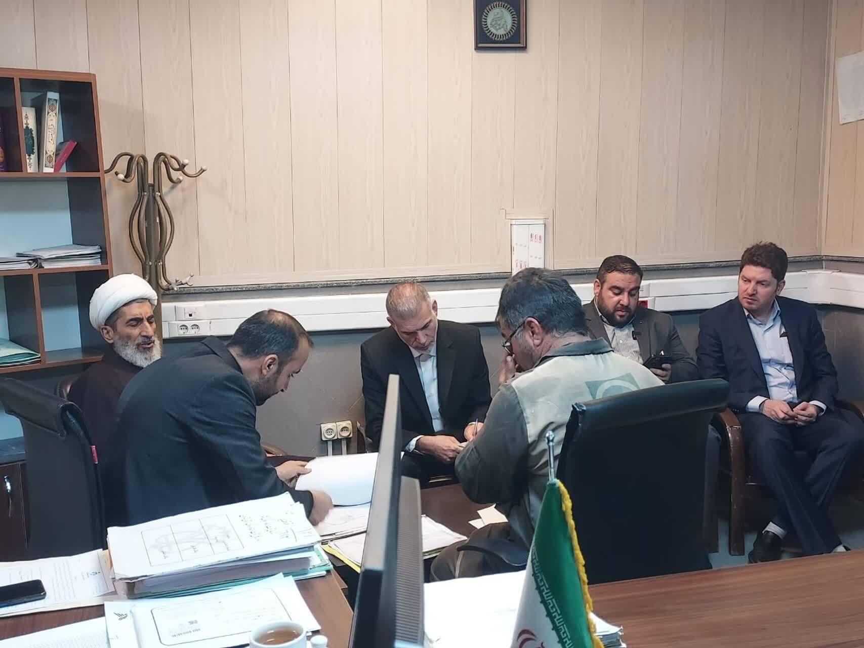 رئیس شورای حل اختلاف قوه قضاییه از حوزه قضایی شهرستان فیروزکوه بازدید کرد/ تاکید بر لزوم همکاری دستگاه‌های اجرایی و قضایی برای رفع مشکلات مردم