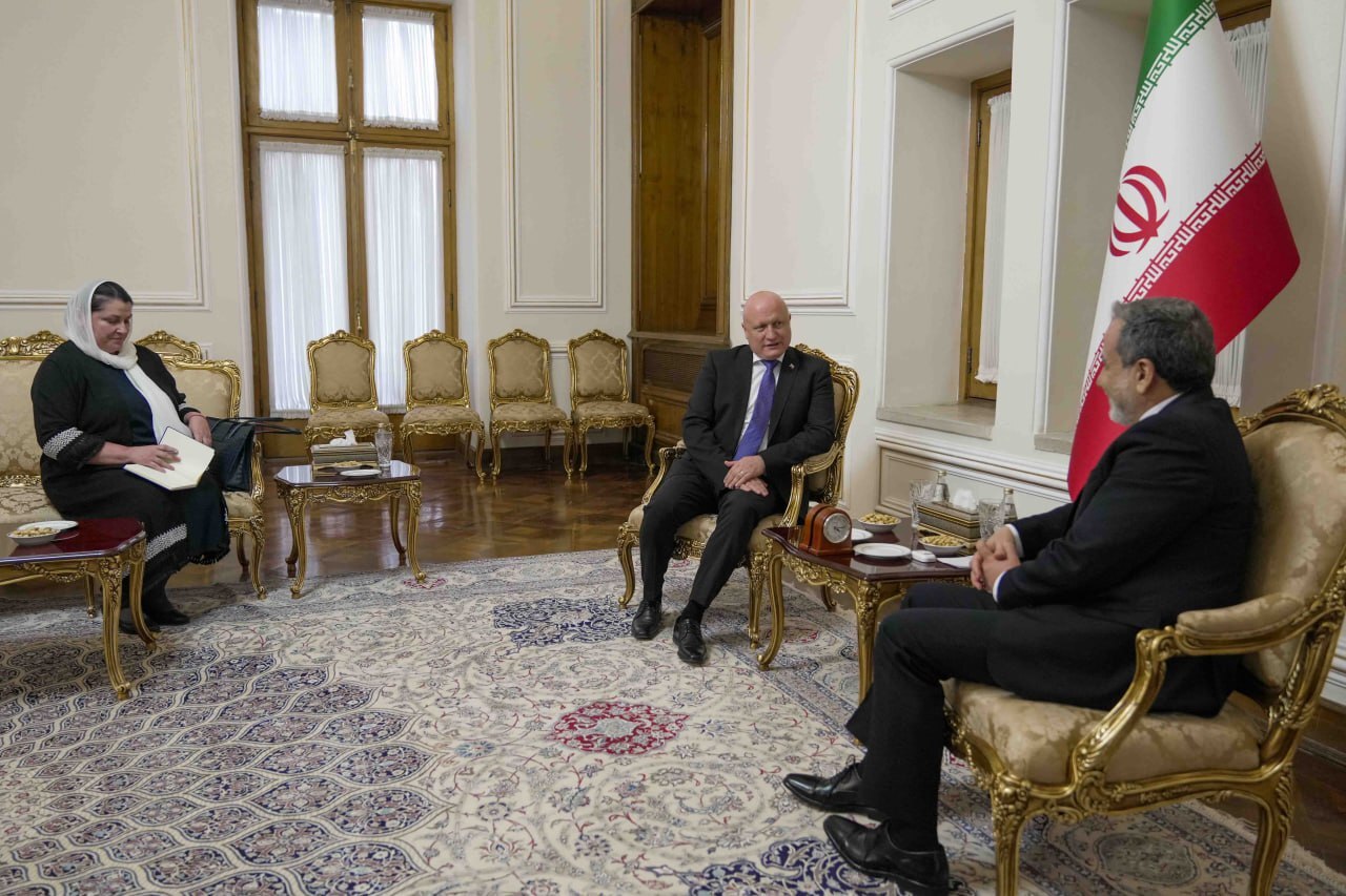 دیدار سفرای جدید کنیا، هلند و موریتانی با عراقچی دیدار سفرای جدید کنیا، هلند و موریتانی با عراقچی