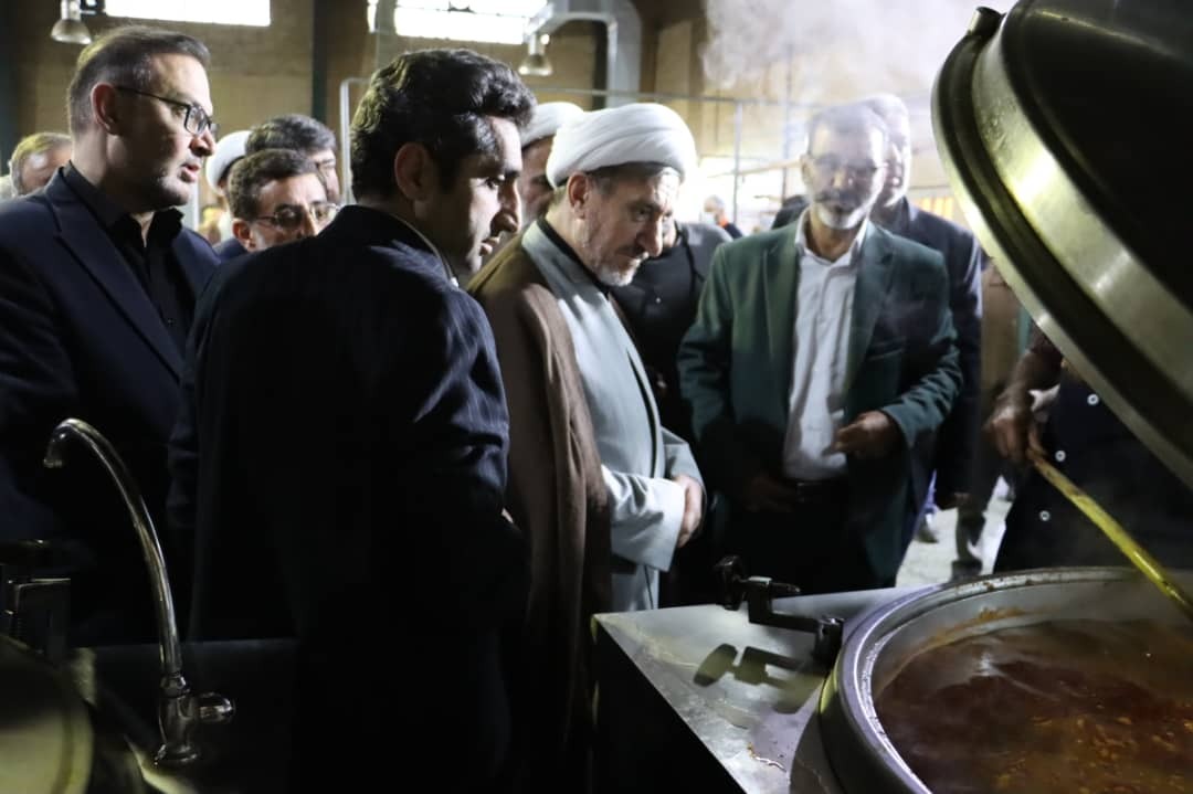 رئیس حفاظت و اطلاعات قوه قضاییه از ندامتگاه ورامین بازدید کرد 