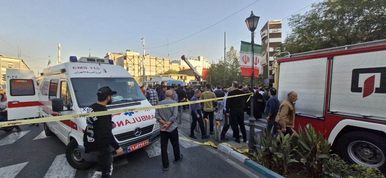 یک فوتی و ۶ مصدوم در تصادف اتوبوس در میدان شهدای تهران