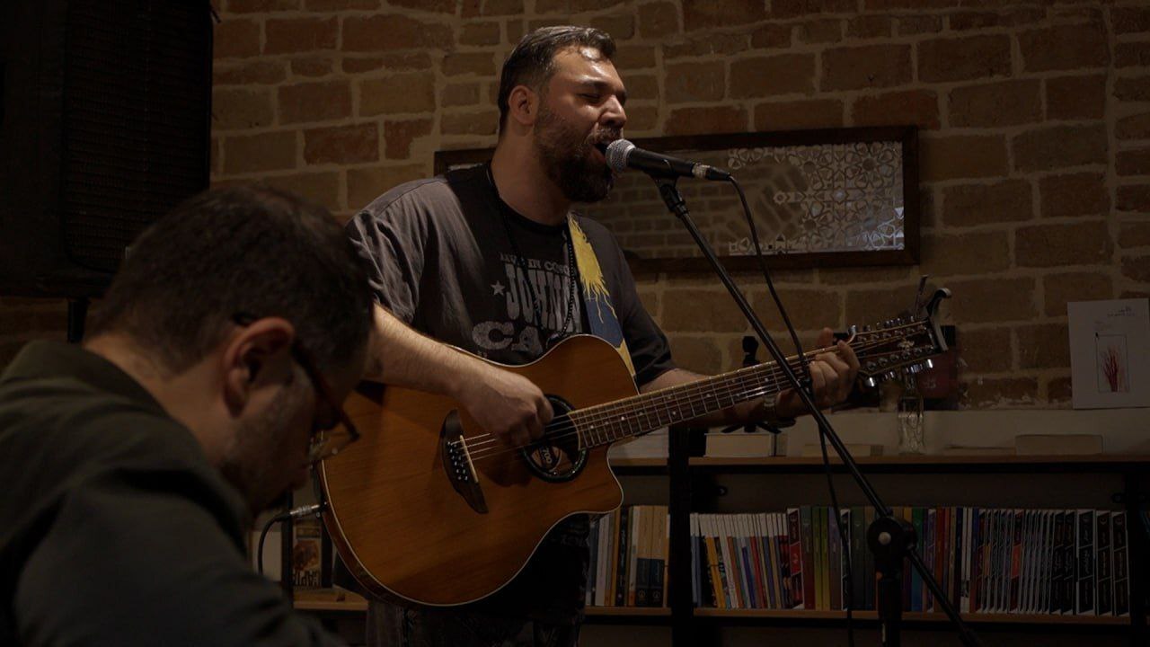 «کشور پاییز» رونمایی شد/ یک آلبوم عاشقانه در فضای پاپ - راک