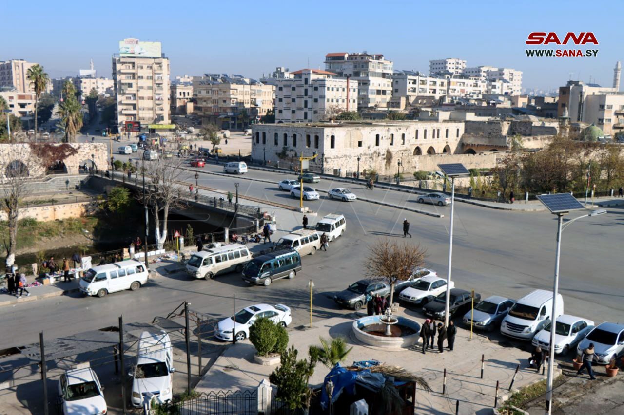 عملیات مشترک علیه عناصر تروریستی در ادلب؛ نیروهای کمکی ارتش سوریه وارد حماه شدند