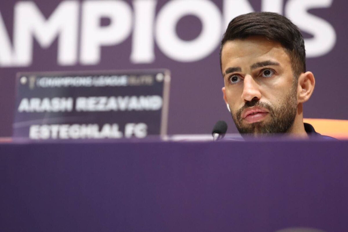 رضاوند: بازی فردا برای الاهلی دیدار آسانی نخواهد بود/ اگر استقلال از امتیاز میزبانی برخوردار بود، جایگاه بهتری داشتیم