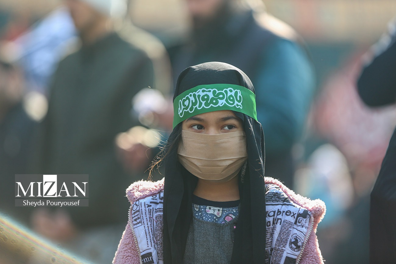 تشییع باشکوه پیکر ۳۰۰ شهید گمنام در سراسر کشور تشییع باشکوه پیکر ۳۰۰ شهید گمنام در سراسر کشور