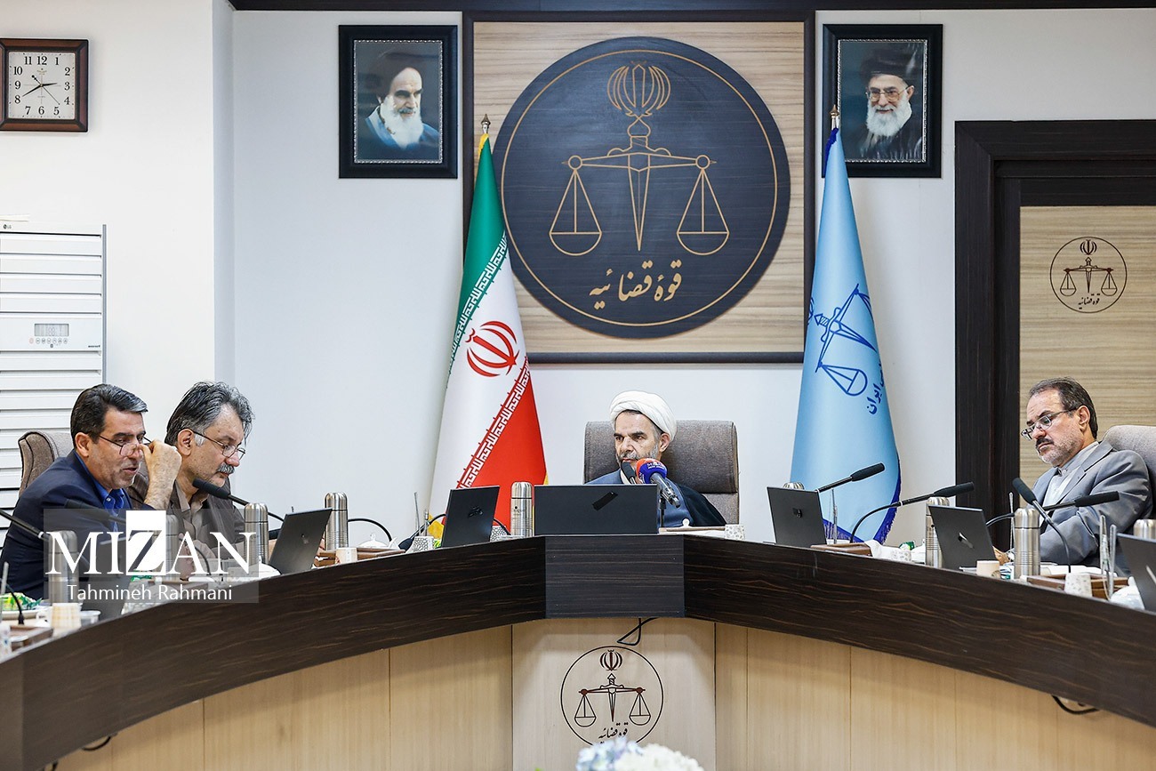 دیدار مجمع نمایندگان استان کردستان با معاون اول قوه قضاییه/ حجت‌الاسلام والمسلمین خلیلی: مشکلات مردم استان احصا و توسط نمایندگان و دستگاه قضایی و اجرایی پیگیری شود