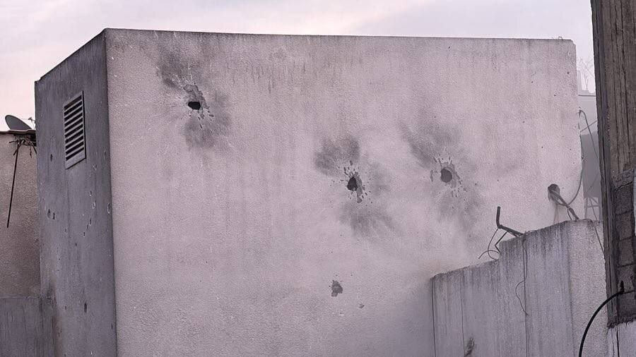 قتلعام غیرنظامیان از سوی رژیم صهیونیستی در اطراف بیمارستان کمالعدوان قتلعام غیرنظامیان از سوی رژیم صهیونیستی در اطراف بیمارستان کمالعدوان