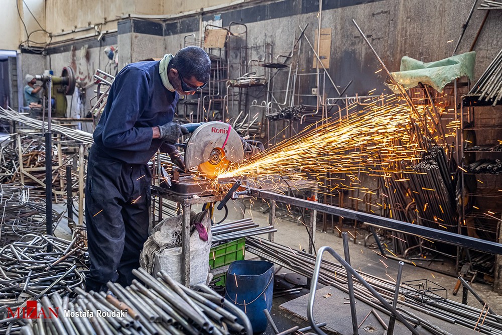 خیز عدلیه جهت اشتغال صنعتی زندانیان/ ۹۹۶ گواهینامه آموزش فنی حرفه‌ای برای زندانیان استان زنجان صادر شده است/ پرداخت ۱۵ میلیارد تومان به زندانیان زنجانی شاغل