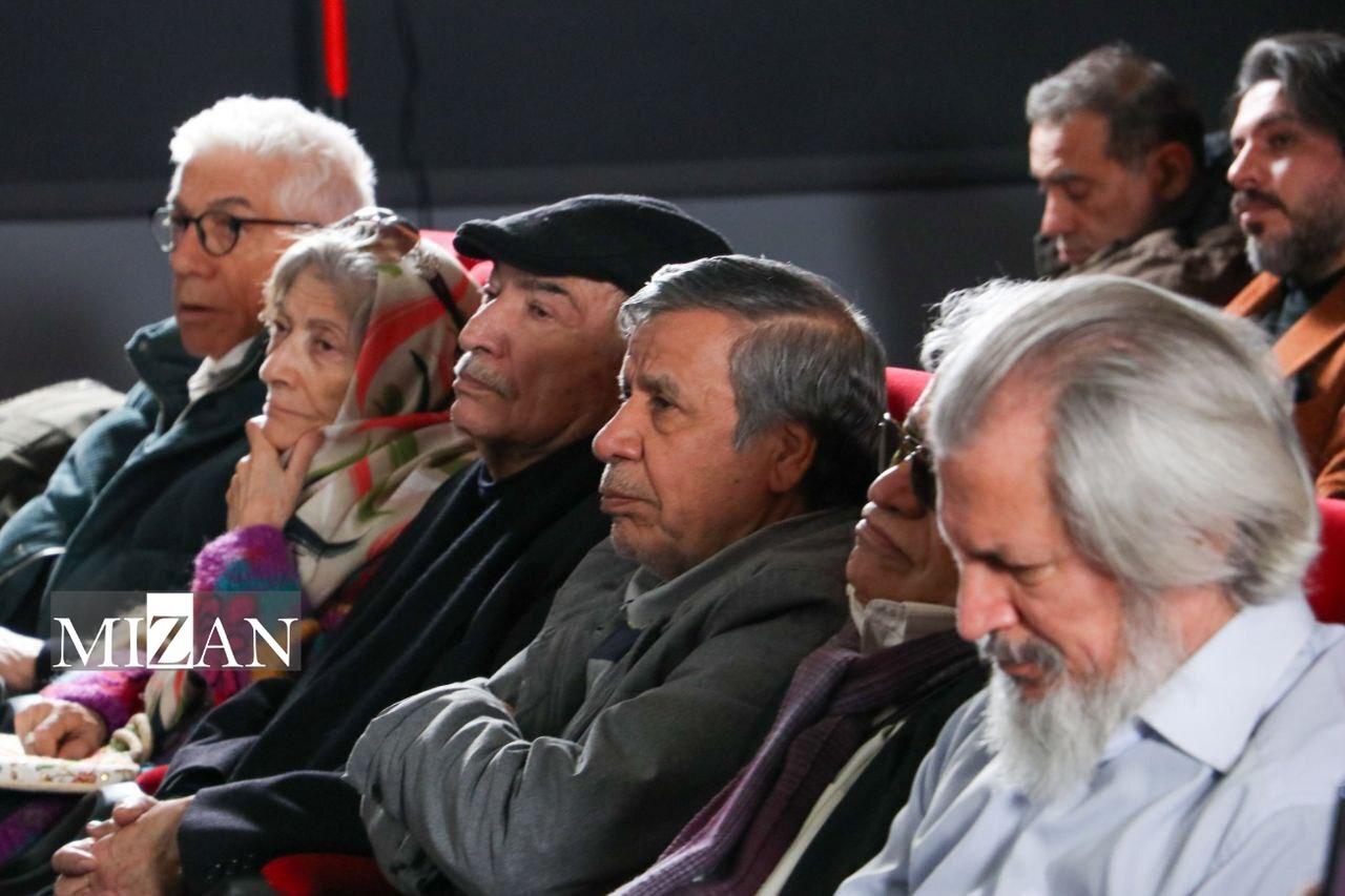 داریوش مهرجویی جزء مردان باستانی سینمای ایران است/ مهرجویی نگاه اندیشمندانه‌ای به آنده داشت