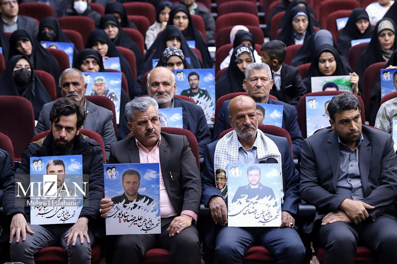 دادگاه رسیدگی به پرونده دادخواهی شهدای مدافعان امنیت واقعه تروریستی خاش زاهدان/ رسیدگی به حادثه تروریستی که منجر به شهادت ۲۷ نفر شد/ روایت جانبازان حادثه از روز واقعه