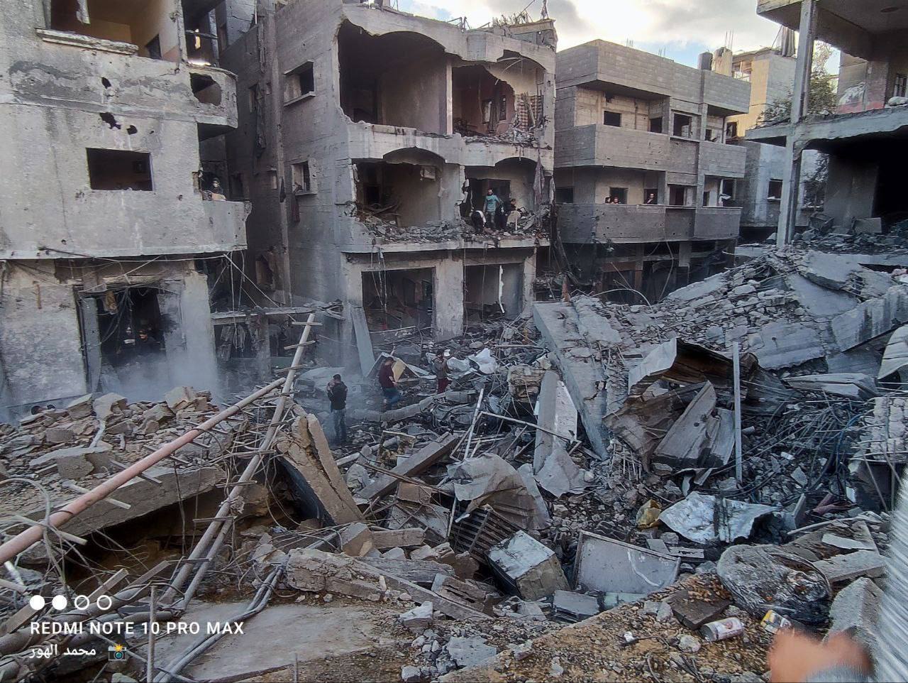 قتلعام رژیم صهیونیستی در اردوگاه النصیرات با دهها شهید و مجروح قتلعام رژیم صهیونیستی در اردوگاه النصیرات با دهها شهید و مجروح