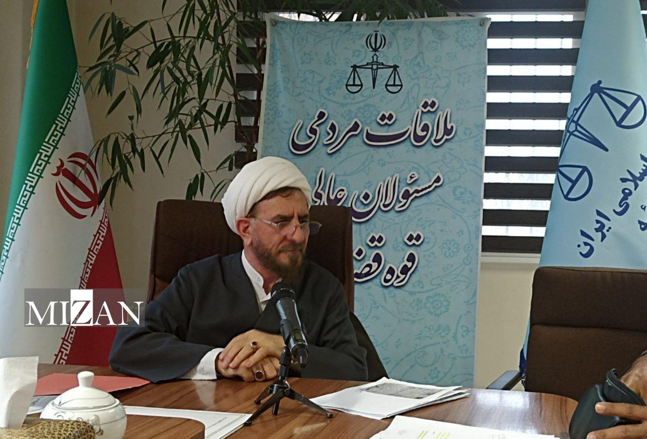 معاون قضایی قوه قضاییه به مشکلات ۱۷ مراجعه کننده در مرکز ارتباطات مردمی قوه قضاییه رسیدگی کرد