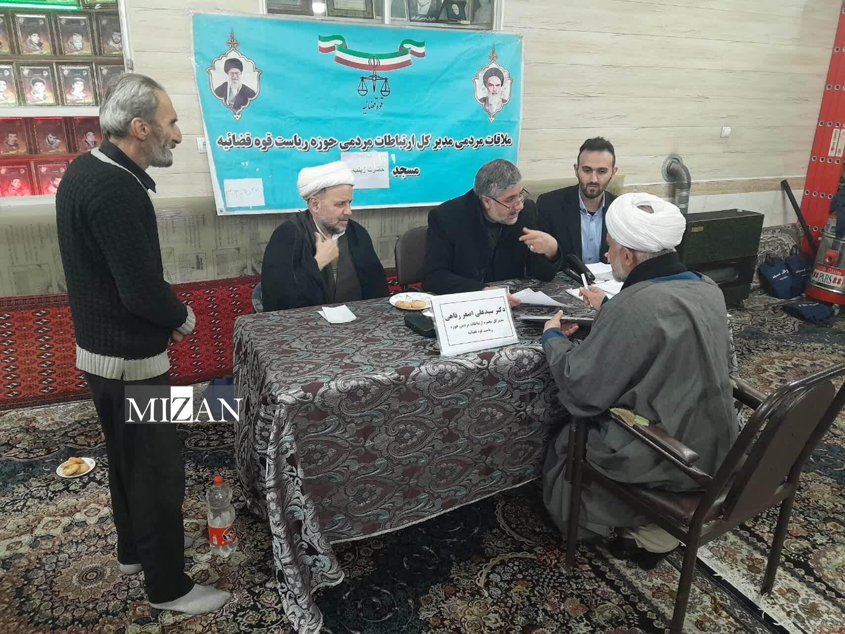 مدیرکل ارتباطات مردمی قوه قضاییه به مشکلات حقوقی نمازگزاران در مسجد حضرت زینب (س) رسیدگی کرد