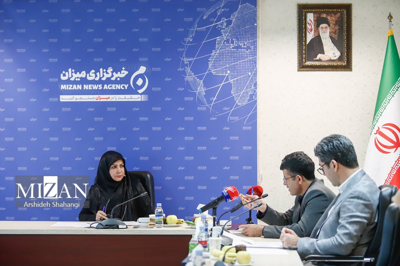 نشست تخصصی بررسی و آسیب شناسی «قانون الزام به ثبت رسمی اموال غیر منقول»