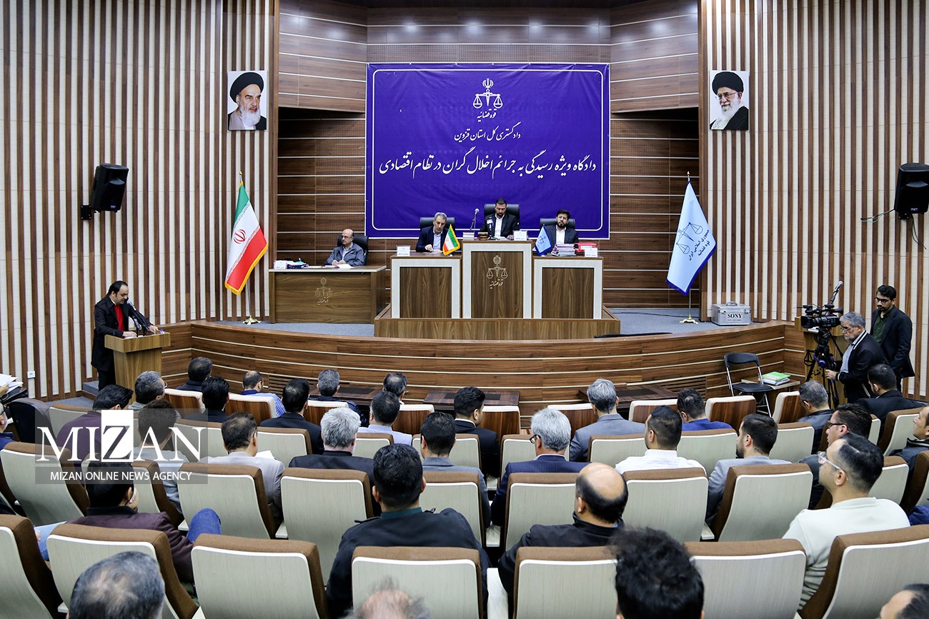 دومین جلسه رسیدگی به پرونده کثیرالشاکی «رضایت خودرو طراوت نوین» برگزار شد/ متهم ردیف اول در دادگاه: بزرگ‌ترین کار دلالی است/ سود را از طریق تورم پرداخت می‌کردیم!/ قاضی خطاب به متهم: قبل از دستگیری چندین مرحله فرصت داده شد که مطالبات را تسویه کنید