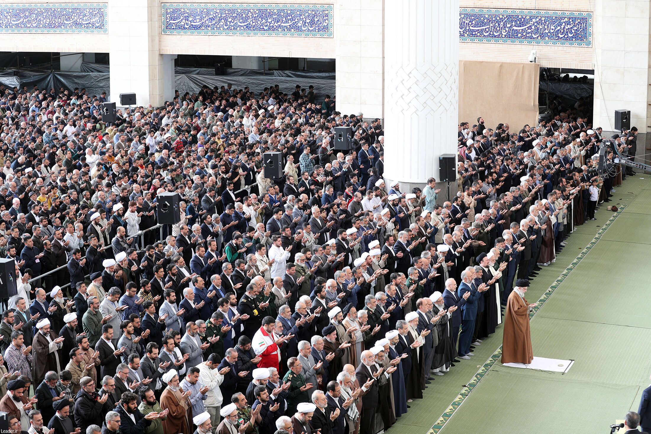 رهبر انقلاب: رژیم صهیونیستی باید از فلسطین ریشهکن بشود/ اگر شرارتی صورت بگیرد قطعا ضربه متقابل محکمی خواهند خورد رهبر انقلاب: رژیم صهیونیستی باید از فلسطین ریشهکن بشود/ اگر شرارتی صورت بگیرد قطعا ضربه متقابل محکمی خواهند خورد