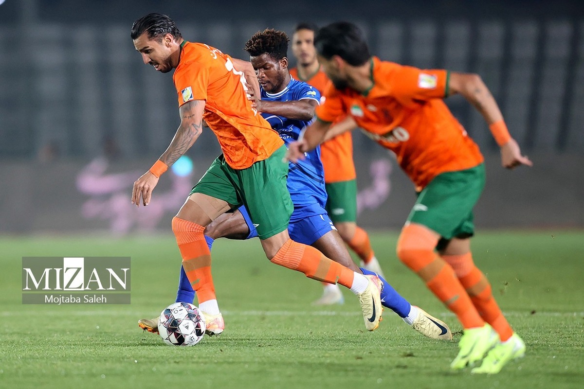 مس رفسنجان در برزخ تاکتیکی و هزارتوی بی‌ثباتی؛ ۴۵ بازی، ۳ سرمربی با نیمکتی بی‌قرار و یک هویت گمشده!