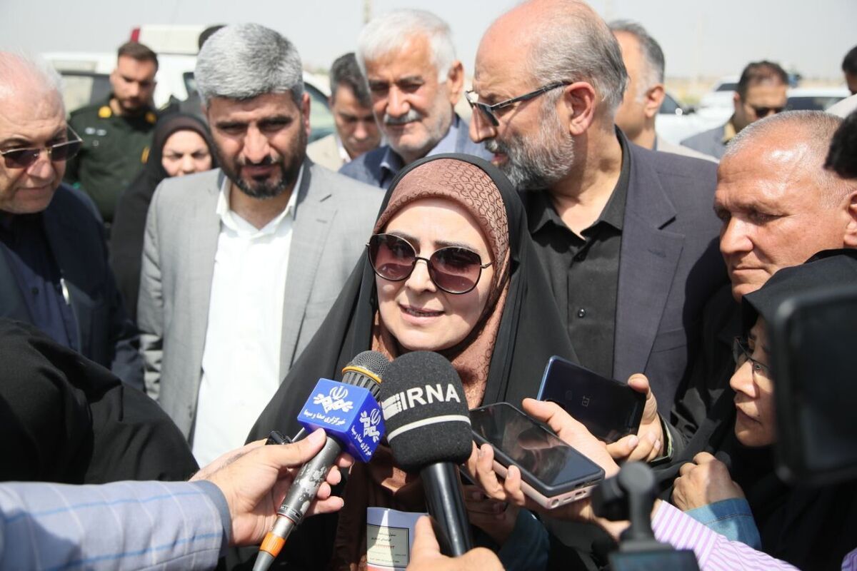 وزیر راه و شهرسازی: تلاش می‌کنیم بار جاده‌های جنوب‌شرق استان تهران به ریل منتقل شود