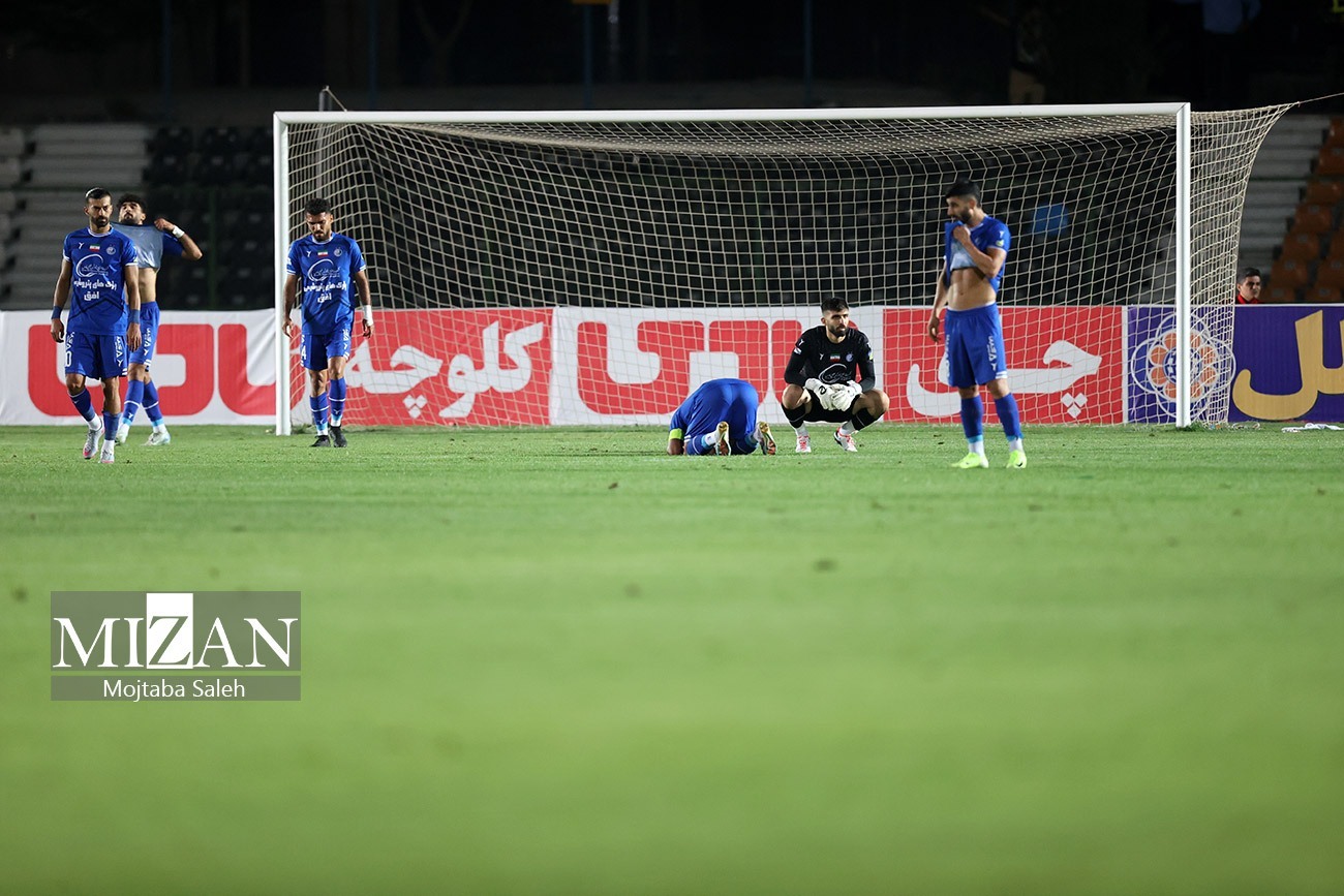 استقلال ۱۴۰۳؛ از ناکامیهای تاریخی تا بحرانهای همیشگی/ تیم محبوب پایتخت چگونه به زمین خورد استقلال ۱۴۰۳؛ از ناکامیهای تاریخی تا بحرانهای همیشگی/ تیم محبوب پایتخت چگونه به زمین خورد