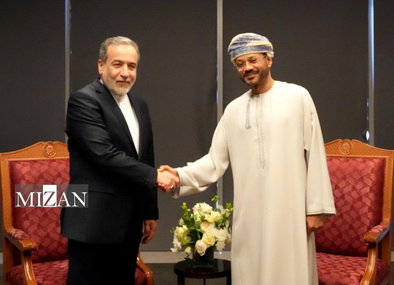 آخرین اخبار مذاکرات غیرمستقیم ایران و آمریکا در عمان/ عراقچی با البوسعیدی دیدار کرد