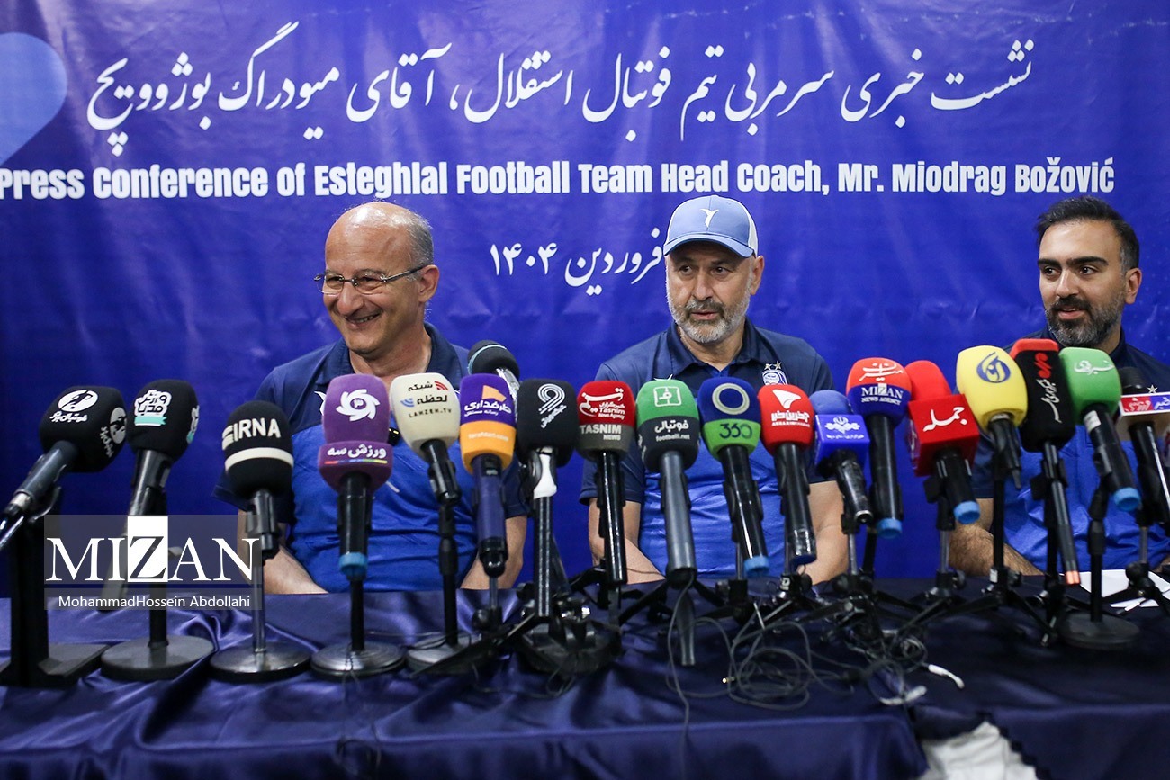 بوژوویچ: فصل که تمام شد هرچه خواستید به من بگویید/ با آرزوی سرمربیگری استقلال به ایران آمدم بوژوویچ: فصل که تمام شد هرچه خواستید به من بگویید/ با آرزوی سرمربیگری استقلال به ایران آمدم