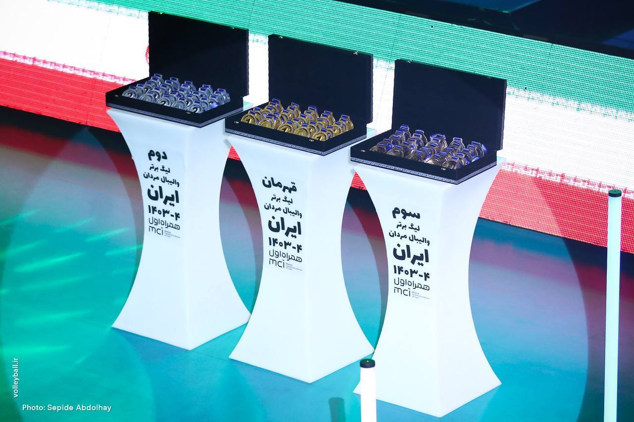 شوآف کاریزما و اقتدار تقوی یا لجبازی!/ تکلیف تیم سوم لیگ برتر والیبال چه شد؟