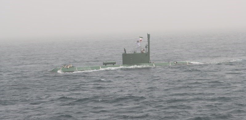 رژه بزرگ روز ارتش با حضور رئیسجمهور آغاز شد رژه بزرگ روز ارتش با حضور رئیسجمهور آغاز شد