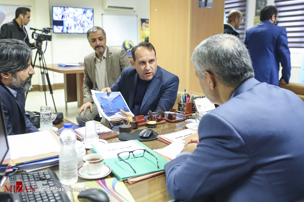 اخبار عید/رسیدگی به مشکلات حقوقی و قضایی ۵۵ هزار و ۷۵۵ نفر در مرکز ارتباطات مردمی قوه قضاییه/ ثبت ۵۰ هزار و ۲۳۷ مورد درخواست مردمی در سامانه سامع/۲ میلیون و ۴۴۲ هزارو ۴۰۷ مورد ملاقات مردمی توسط مسئولان قضایی سراسر کشور انجام شد