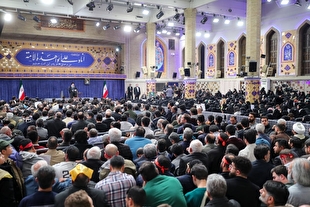 فیلم کامل بیانات رهبر انقلاب در دیدار هزاران نفر از خانوادههای معظم شهدای اقتدار