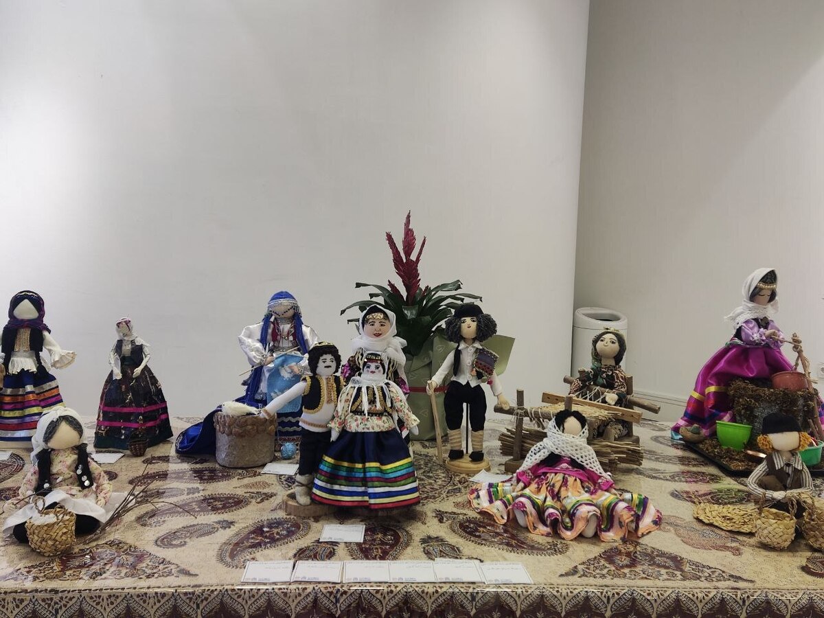 نمایشگاه «رشت، شهر باران و خاطره» برگزار شد