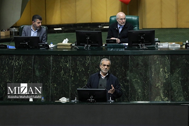 آنچه در جلسه غیرعلنی مجلس با تیم اقتصادی دولت گذشت؛ تاکید بر عدم افزایش قیمت کالاهایی که ارتباطی با ارز ترجیحی نداشته‌اند