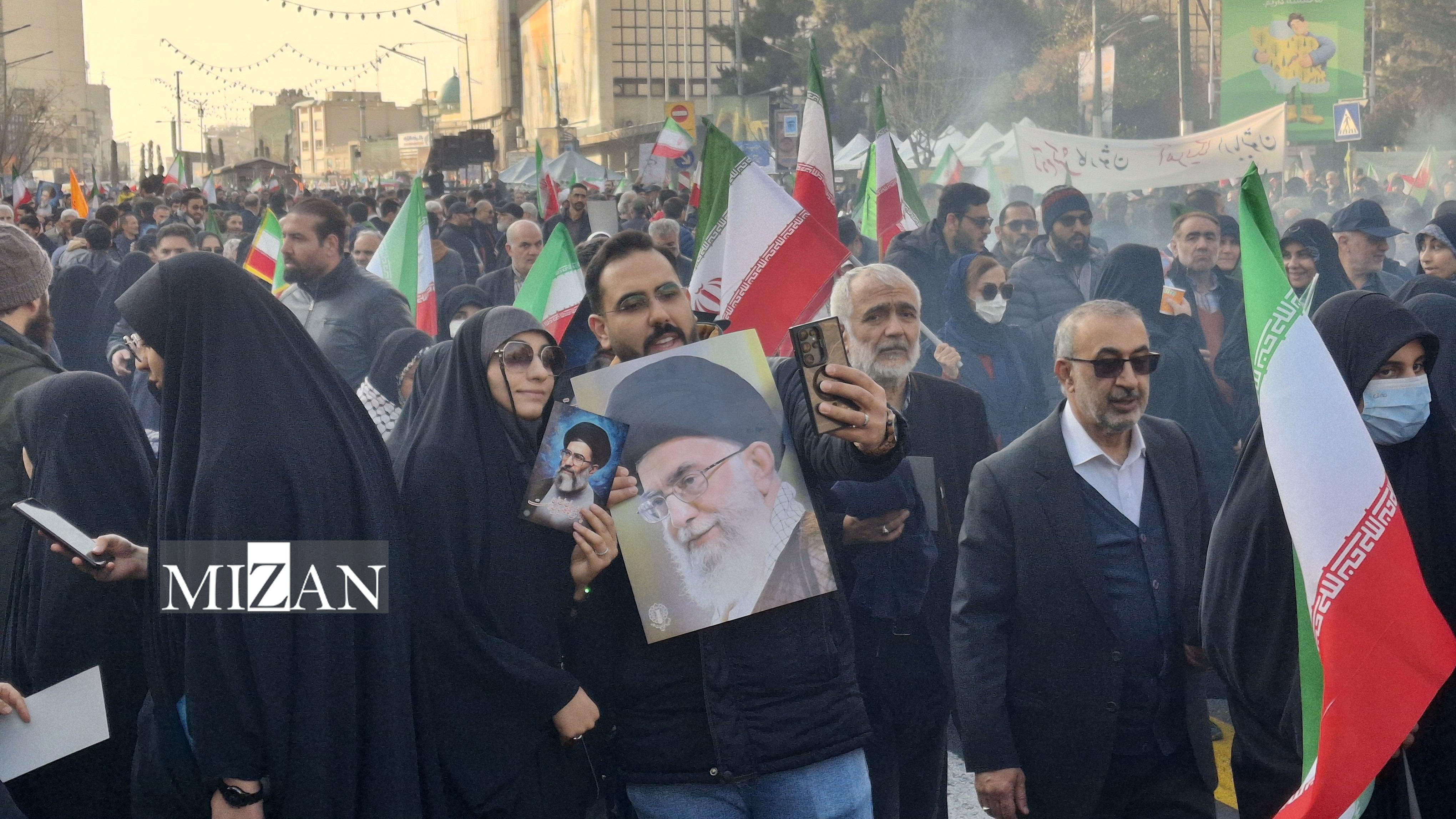 قیام مردم ایران علیه تروریستها با نمایش همبستگی ملی/ رئیس قوه قضاییه: با عناصر تروریستی اتفاقات اخیر با شدت و جدیت برخورد خواهد شد قیام مردم ایران علیه تروریستها با نمایش همبستگی ملی/ رئیس قوه قضاییه: با عناصر تروریستی اتفاقات اخیر با شدت و جدیت برخورد خواهد شد