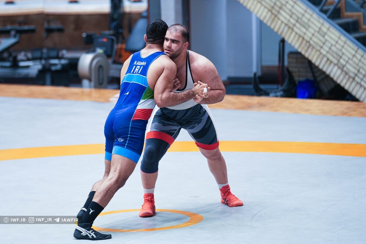 آغاز اردوی تیم ملی کشتی فرنگی از 29 دی ماه