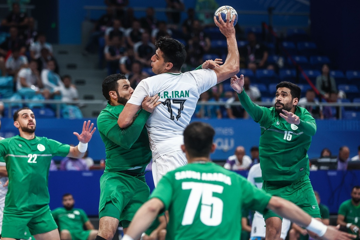 هندبال قهرمانی آسیا | ایران - عربستان؛ آغاز جام با یک نبرد فوق حساس / شاگردان رافائل در اندیشه شروعی قدرتمند