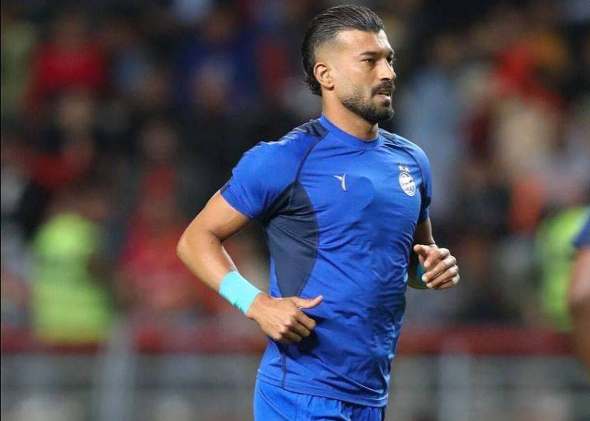 بازیکن جنجالی استقلال به فولاد خوزستان پیوست