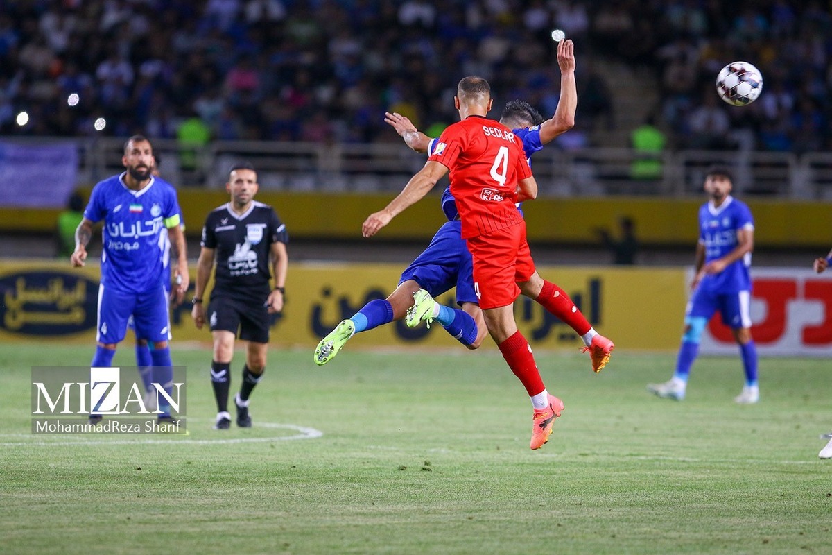 مراغه‌چیان: تراکتور قِسِر در رفت / استقلال باید با تعامل، از بحران کمبود مهره خارج شود