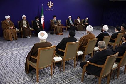 فیلم کامل بیانات رهبر انقلاب در دیدار اعضای ستاد برگزاری کنگره بزرگداشت آیت‌الله العظمی سید محمدهادی میلانی