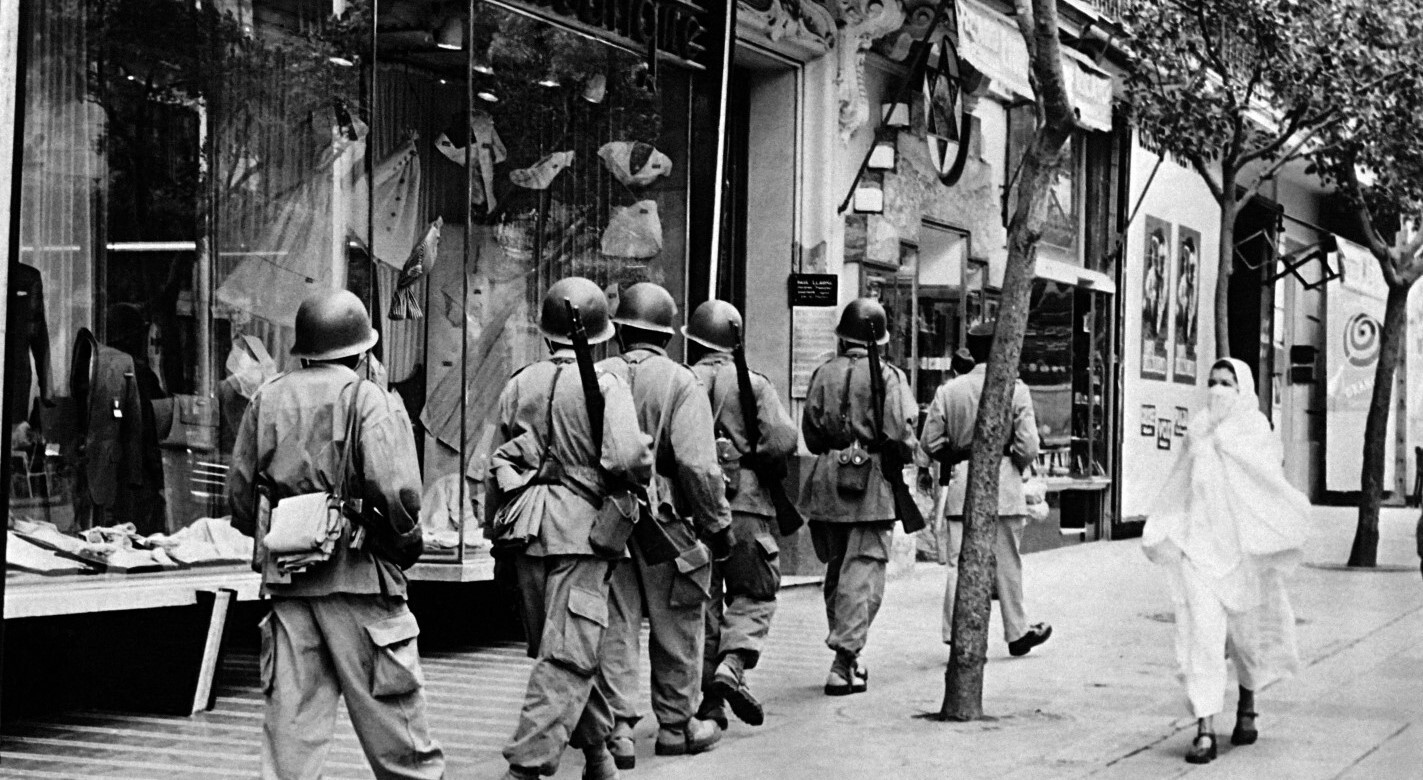 جنایتهای استعماری فرانسه در الجزایر جنایتهای استعماری فرانسه در الجزایر